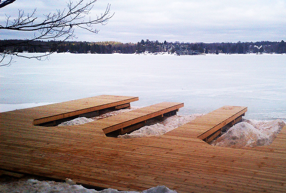 Dock Building – Summer or Winter?